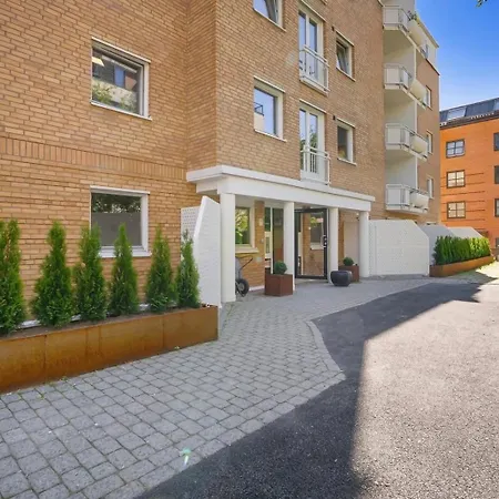 Stylish Newly Renovated In *